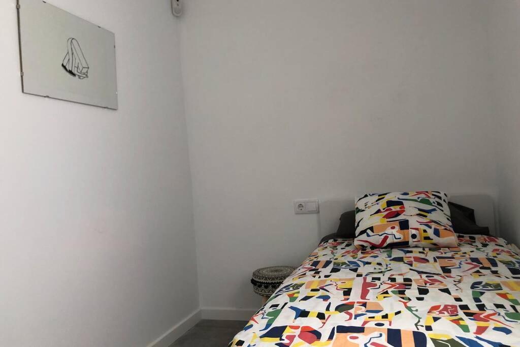 M3 Terrace. Cool Apartment 15 Min Center By Metro Есплугес де Лобрегат Екстериор снимка