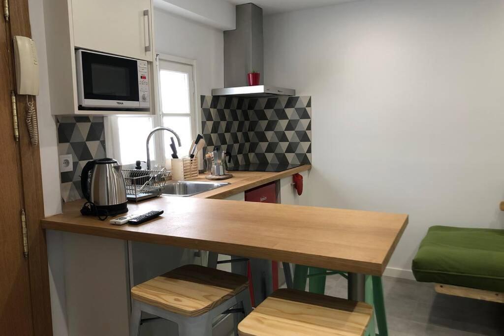 M3 Terrace. Cool Apartment 15 Min Center By Metro Есплугес де Лобрегат Екстериор снимка