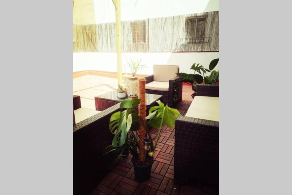M3 Terrace. Cool Apartment 15 Min Center By Metro Есплугес де Лобрегат Екстериор снимка